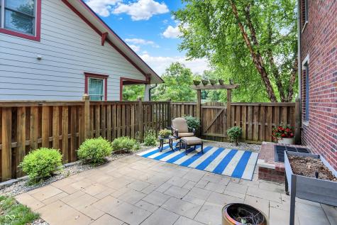 7634 The Commons Zionsville IN 46077