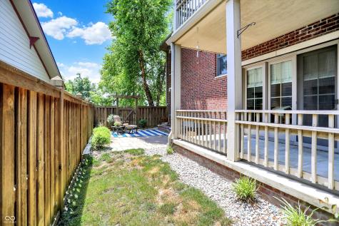 7634 The Commons Zionsville IN 46077