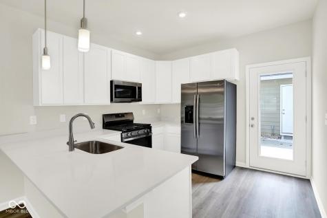 8516 Goldfinch Road Brownsburg IN 46112