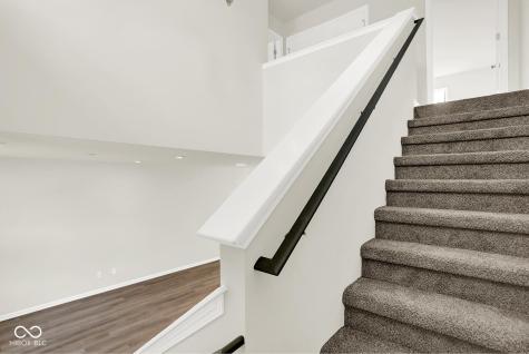 8516 Goldfinch Road Brownsburg IN 46112
