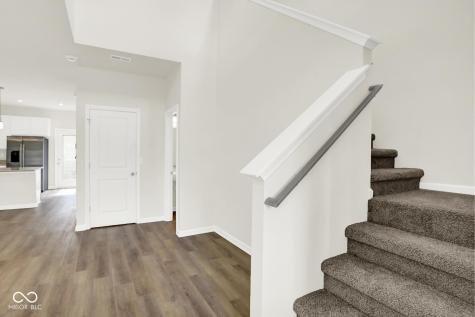 8516 Goldfinch Road Brownsburg IN 46112