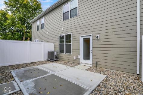 8516 Goldfinch Road Brownsburg IN 46112