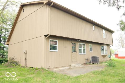 1221 S Poplar Street Seymour IN 47274