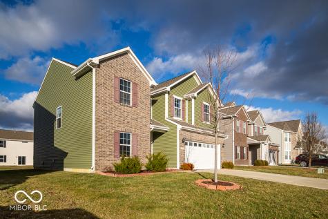 834 Blue Ash Trail Greenwood IN 46143