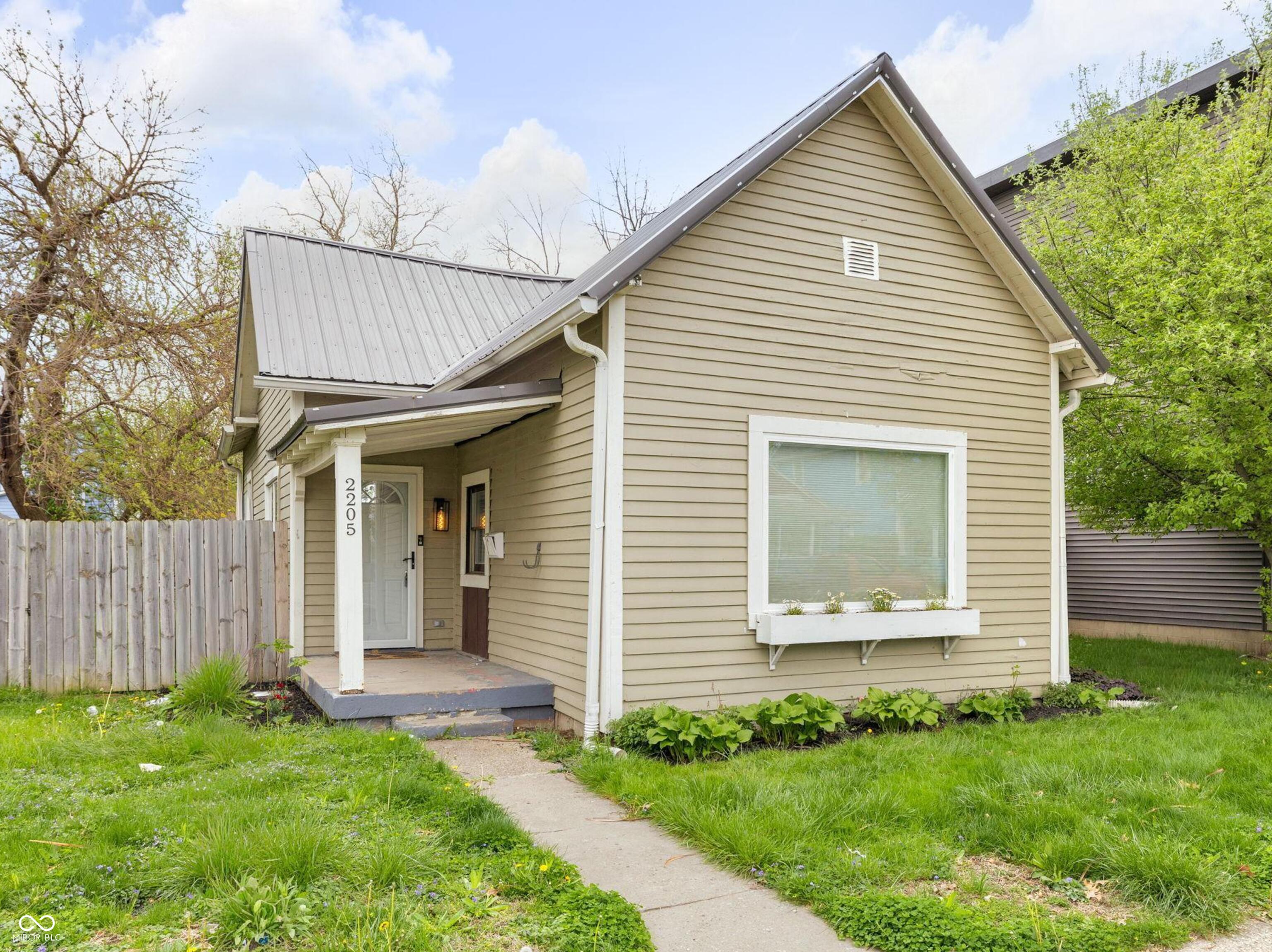 2205 Pleasant Street Indianapolis IN 46203