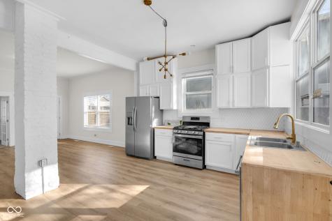 2205 Pleasant Street Indianapolis IN 46203