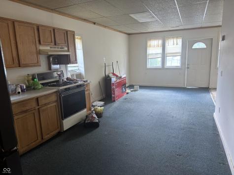 705 S Grace Avenue Crawfordsville IN 47933