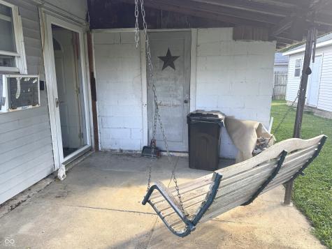 705 S Grace Avenue Crawfordsville IN 47933