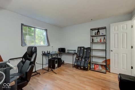 8552 Friendship Lane Indianapolis IN 46217