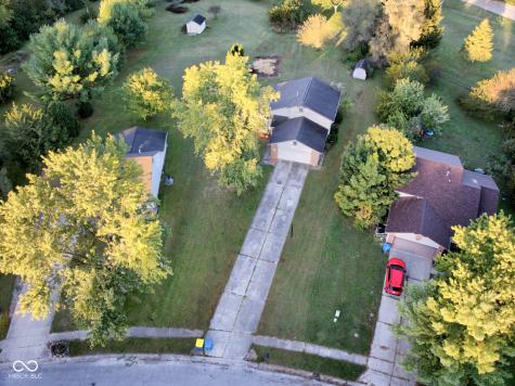 8552 Friendship Lane Indianapolis IN 46217