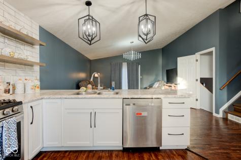8552 Friendship Lane Indianapolis IN 46217