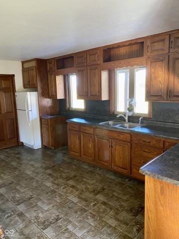 1149 S 350 E Rockville IN 47872