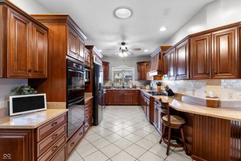 3605 Saddle Drive Columbus IN 47203