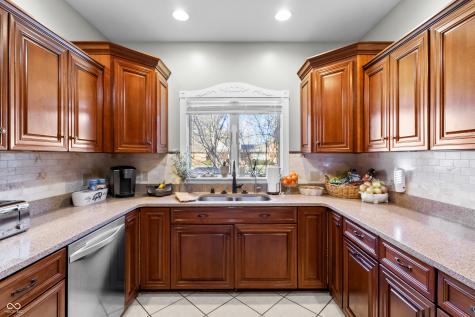 3605 Saddle Drive Columbus IN 47203