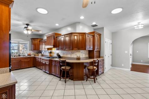 3605 Saddle Drive Columbus IN 47203