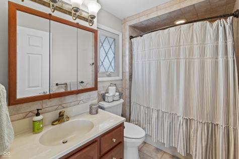 3605 Saddle Drive Columbus IN 47203