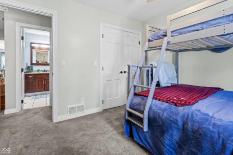 3605 Saddle Drive Columbus IN 47203