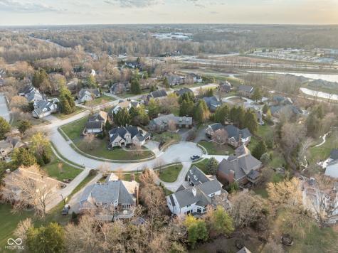 13727 Smokey Ridge Overlook Carmel IN 46033