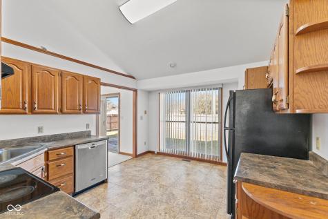 3810 Briar Hill Way Columbus IN 47203