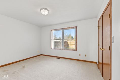 3810 Briar Hill Way Columbus IN 47203