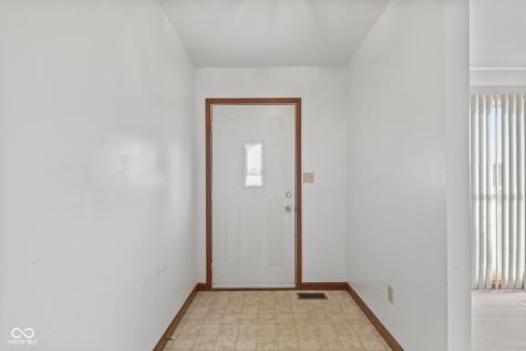 3810 Briar Hill Way Columbus IN 47203