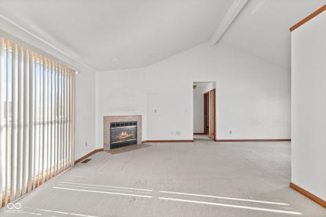 3810 Briar Hill Way Columbus IN 47203