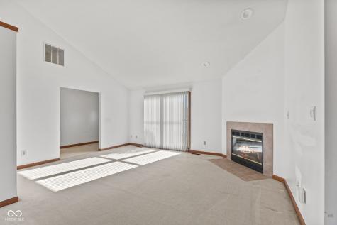 3810 Briar Hill Way Columbus IN 47203