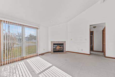 3810 Briar Hill Way Columbus IN 47203