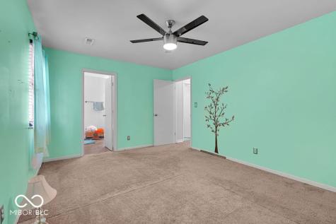 387 Pleasantview Boulevard Greenwood IN 46142