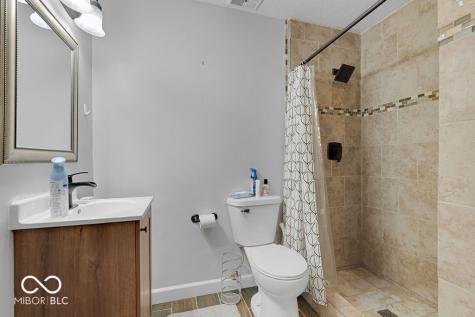 387 Pleasantview Boulevard Greenwood IN 46142