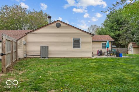 387 Pleasantview Boulevard Greenwood IN 46142