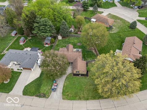387 Pleasantview Boulevard Greenwood IN 46142