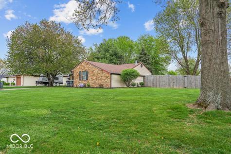 387 Pleasantview Boulevard Greenwood IN 46142
