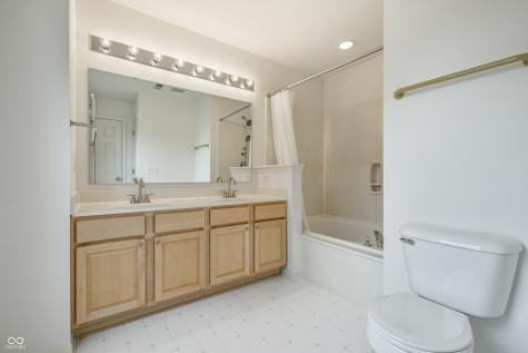 18843 Auburn Lane Noblesville IN 46060