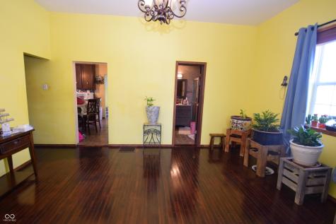 1014 W Market Street Crawfordsville IN 47933