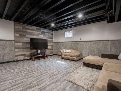 79 Southwind Lane Greenwood IN 46142