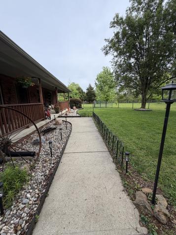 9236 Crawfordsville Road Indianapolis IN 46234