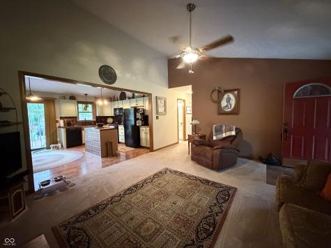 9236 Crawfordsville Road Indianapolis IN 46234