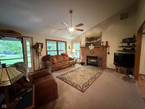 9236 Crawfordsville Road Indianapolis IN 46234