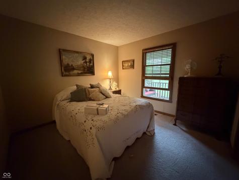 9236 Crawfordsville Road Indianapolis IN 46234
