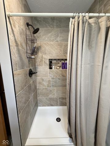 9236 Crawfordsville Road Indianapolis IN 46234