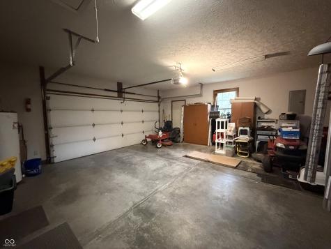 9236 Crawfordsville Road Indianapolis IN 46234