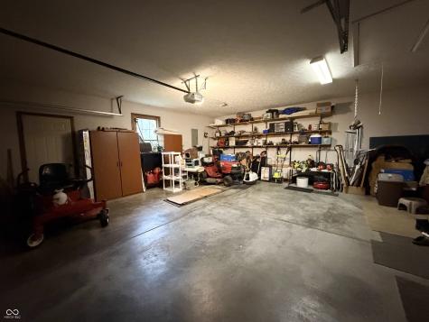 9236 Crawfordsville Road Indianapolis IN 46234