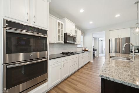 14860 W Black Wolf Run Drive Carmel IN 46033