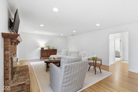 12737 Wembly Road Carmel IN 46033