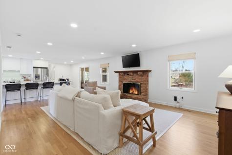 12737 Wembly Road Carmel IN 46033