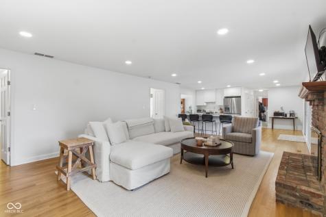 12737 Wembly Road Carmel IN 46033