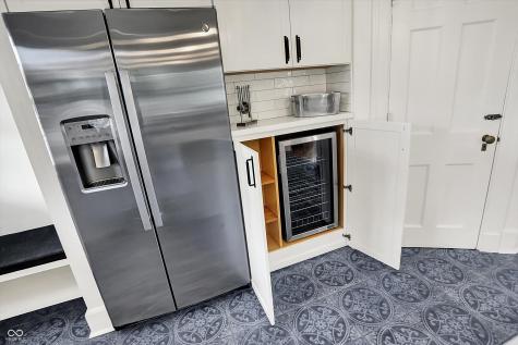 8326 E 56th Street Indianapolis IN 46216