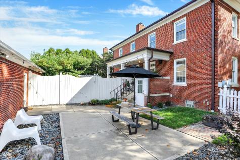 8326 E 56th Street Indianapolis IN 46216