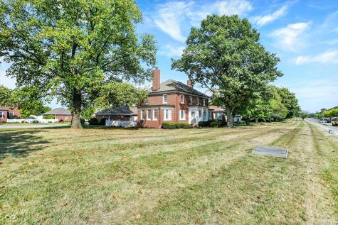 8326 E 56th Street Indianapolis IN 46216